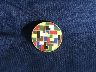 QUILT BLOCKS .90 Round LAPEL HAT PIN Lots of Different Colors WoW