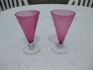 ANTIQUE 2 RUBY RED SWIRL GLASS WINE GLASS CLEAR BASE 5.5 TALL