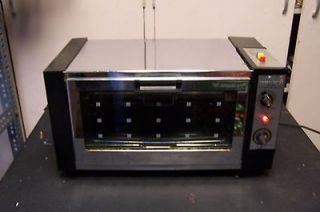 Toastmaster Deluxe Rotisserie Bro iler Oven