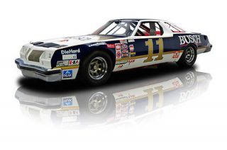 Oldsmobile  442 Cale Yarborough /Junior Johnson 442 NASCAR #11