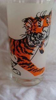 Vintage Esso Tiger by The Tail Glass Ware
