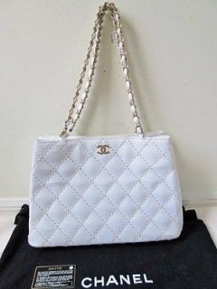 Rare!100%Authentic! CHANEL White Quilted Leather Chain Shoulder Bag