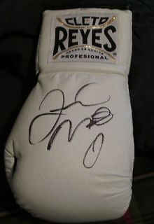 MANNY PACQUIAO SIGNED AUTO CLETO REYES LTD EDTN PHILIPPINE FLAG BOXING