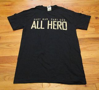 CLASH OF THE TITANS 2010 Part Man Part God All Hero Small S T SHIRT