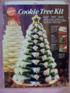 NIB WILTON COOKIE TREE Kit STAR Cookie CUTTERS for CHRISTMAS Crafts