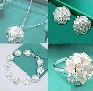 Classic Gift jewelry Rose blossoms Ring Earrings Bracelet Necklace Set