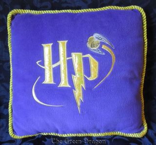 HARRY POTTER Golden Snitch Purple Gold Throw Pillow Cushion Quidditch