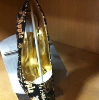 BLACK & GOLD PUMP SHOES EXCLUSIVE BY APPLE BOTTOMS MSRP$ 139.00 NWB