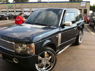 22 inch Wheels and Tires from A 2003 Range Rover