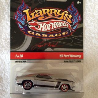 Hot Wheels Larrys Garage Chase 69 Ford Mustang Real Riders RR Initials