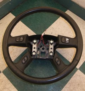 03 06 Avalanche Leather Steering Wheel Audio Cruise Black w Dic Audio