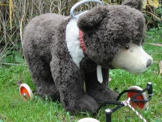 Antique Steiff Teddy Bear on Wheels 1950s Brown Bear w Growler RARE